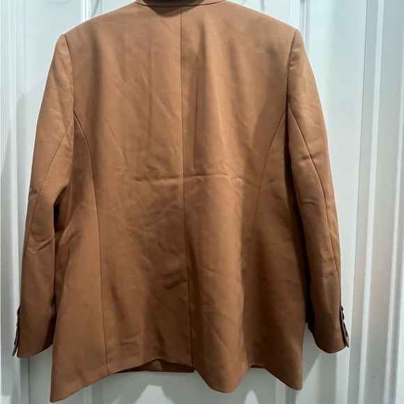 Amour Vert Camel Alix Boyfriend Blazer - Picture 3 of 5